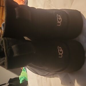 Authentik  black ugg
